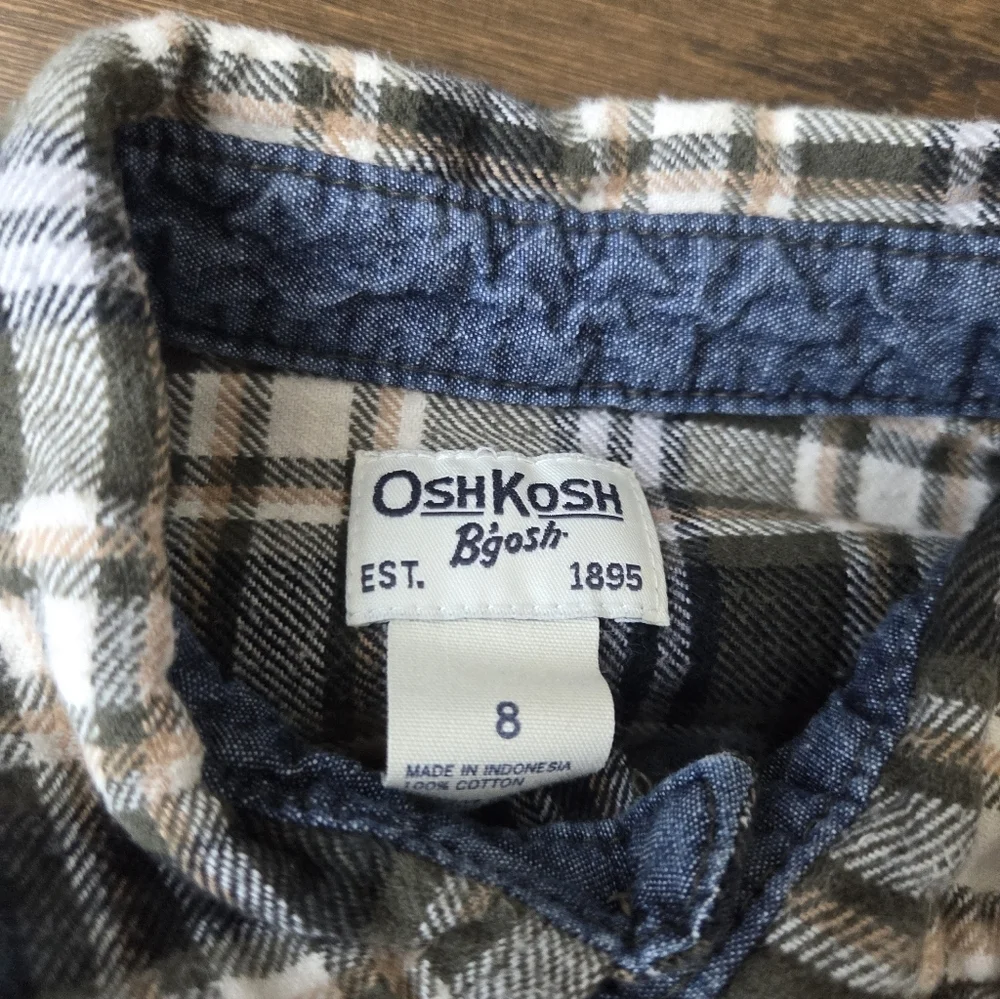 OshKosh B'gosh Boys Flanell Plaid Shirt Sz.8